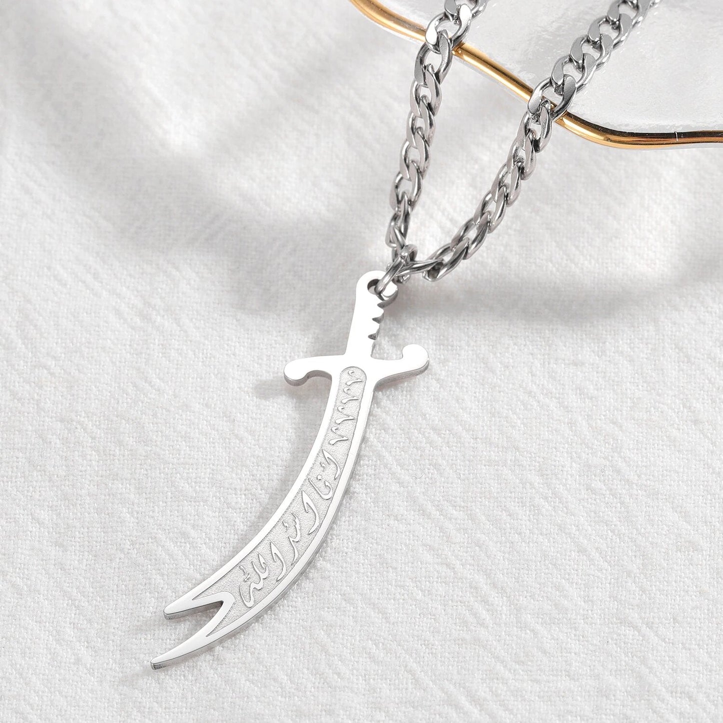 Collier Épée Zulfikar