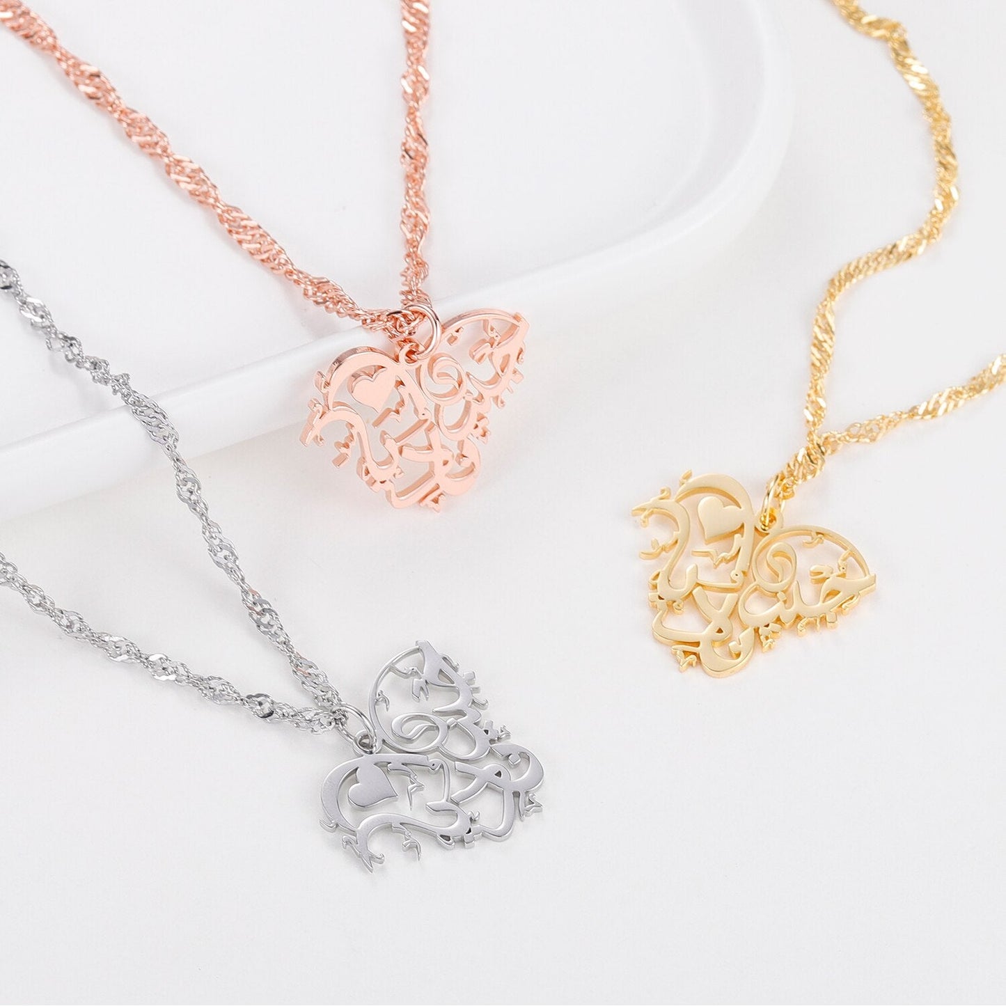 Collier Calligraphie Amour