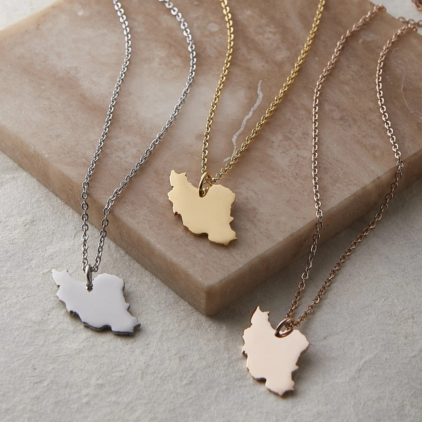 Collier Carte - Choisissez votre pays natal