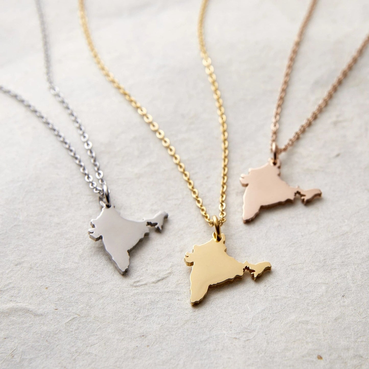Collier Carte - Choisissez votre pays natal